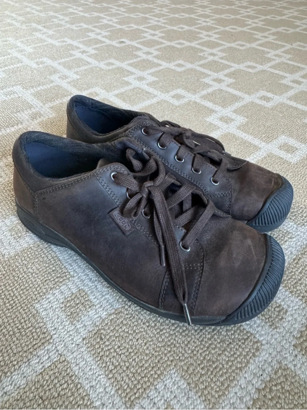 Keen Leather Lace Up Comfort Shoes Casual Low Top Walking Brown Size 9.5